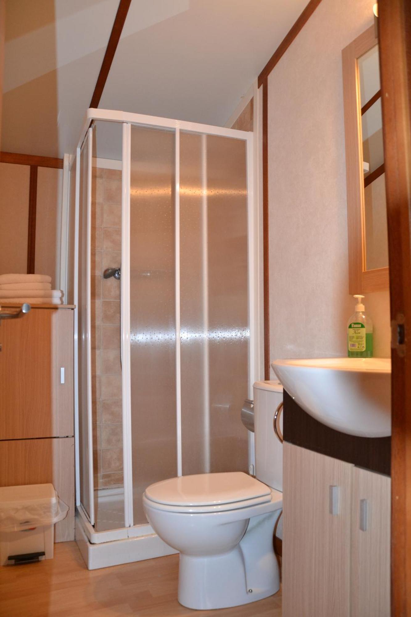 Camping Fuentes Blancas Burgo الغرفة الصورة