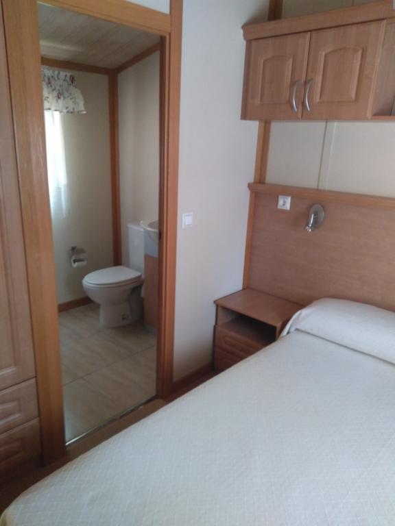 Camping Fuentes Blancas Burgo المظهر الخارجي الصورة